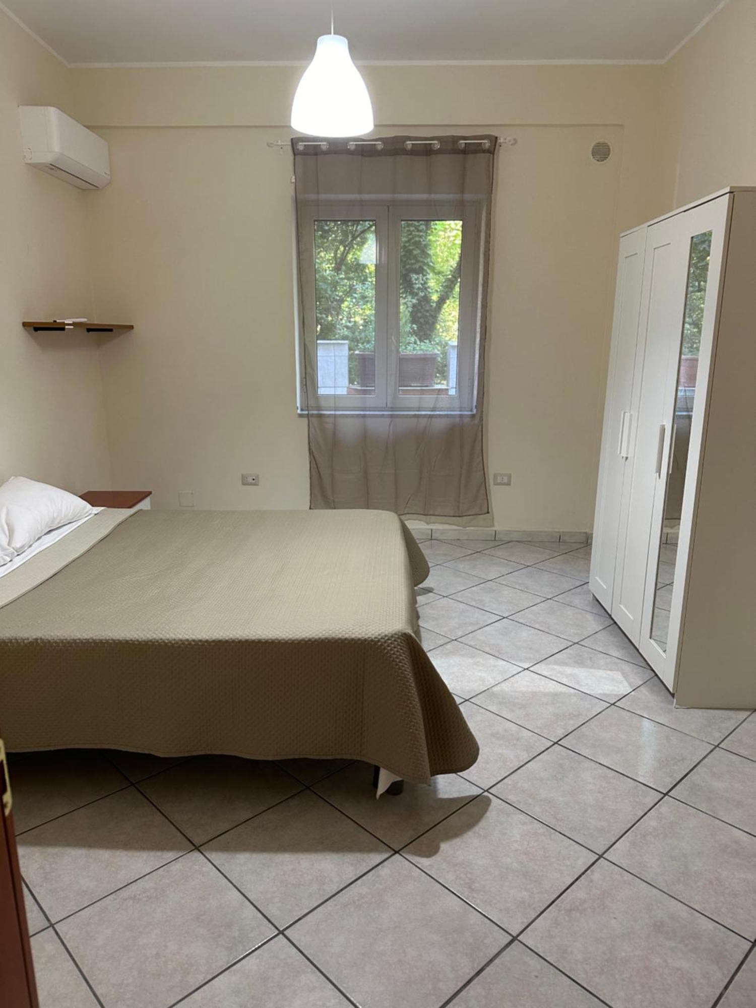 In Famiglia Apartment And Rooms For Pompei, Amalfi, Sorrento And Salerno Sant'Egidio del Monte Albino ภายนอก รูปภาพ